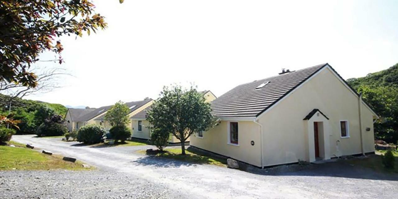 93 Clifden Glen Holiday Home ภายนอก รูปภาพ